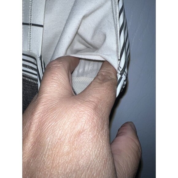 LULULEMON Athletica Gray Tank Ivory Sports Bra Striped Top 4 - Picture 8 of 10